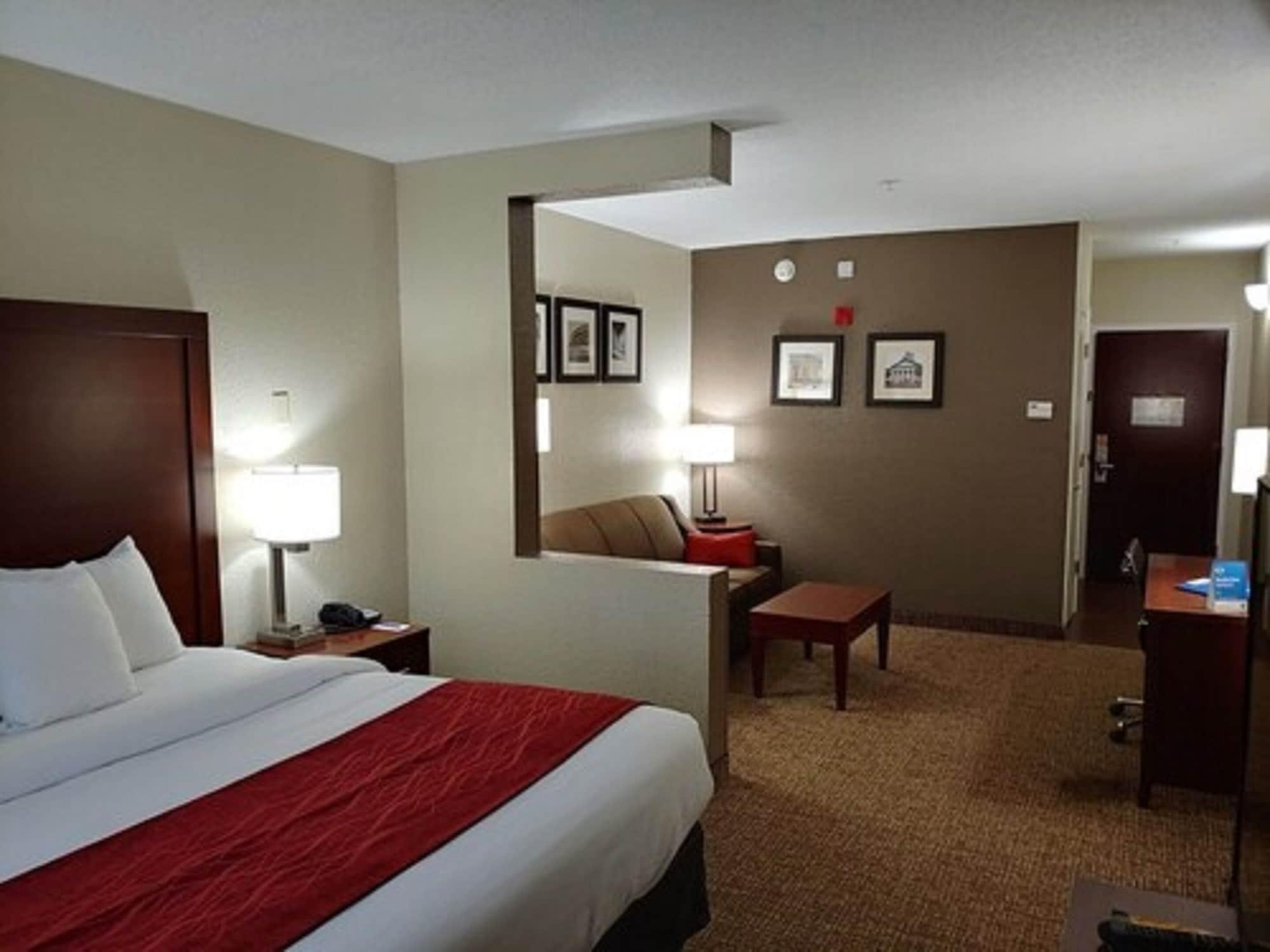 Comfort Inn & Suites Marianna I-10 Exterior photo