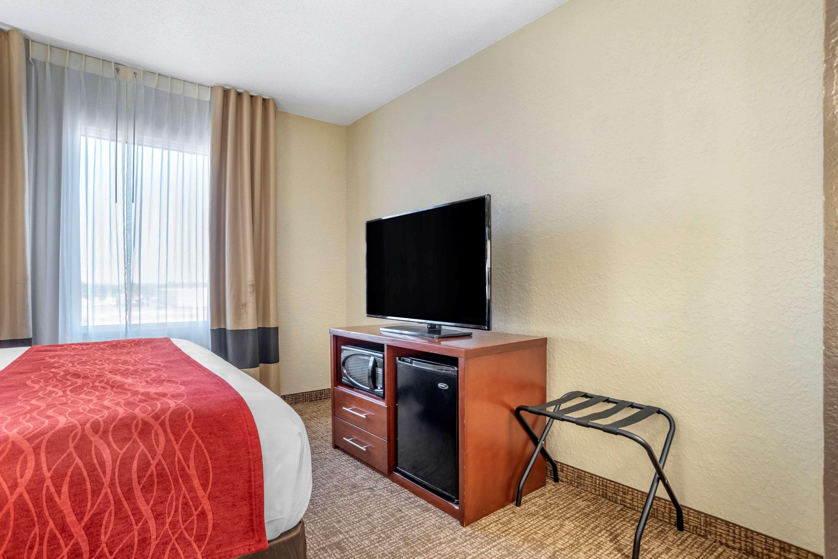 Comfort Inn & Suites Marianna I-10 Exterior photo